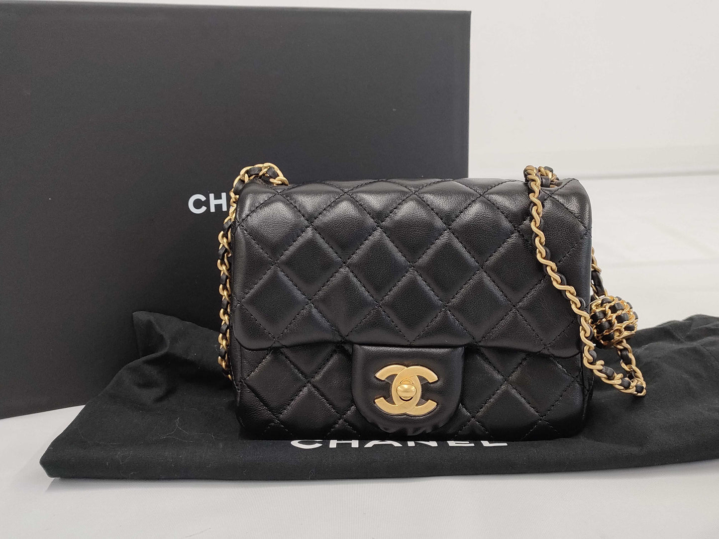 Chanel shoulder bag black mini