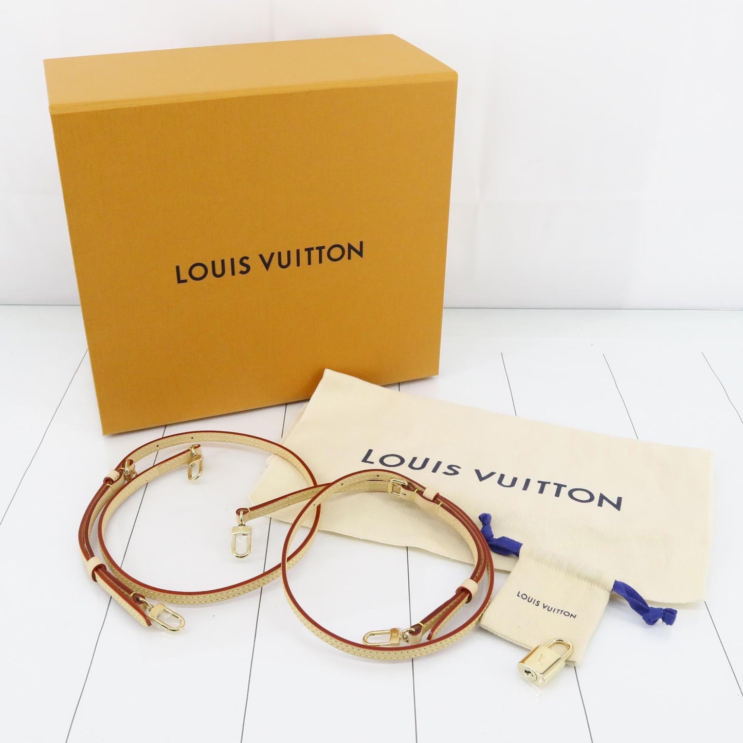 LOUIS VUITTON Alma BB Monogram 2-way Bag